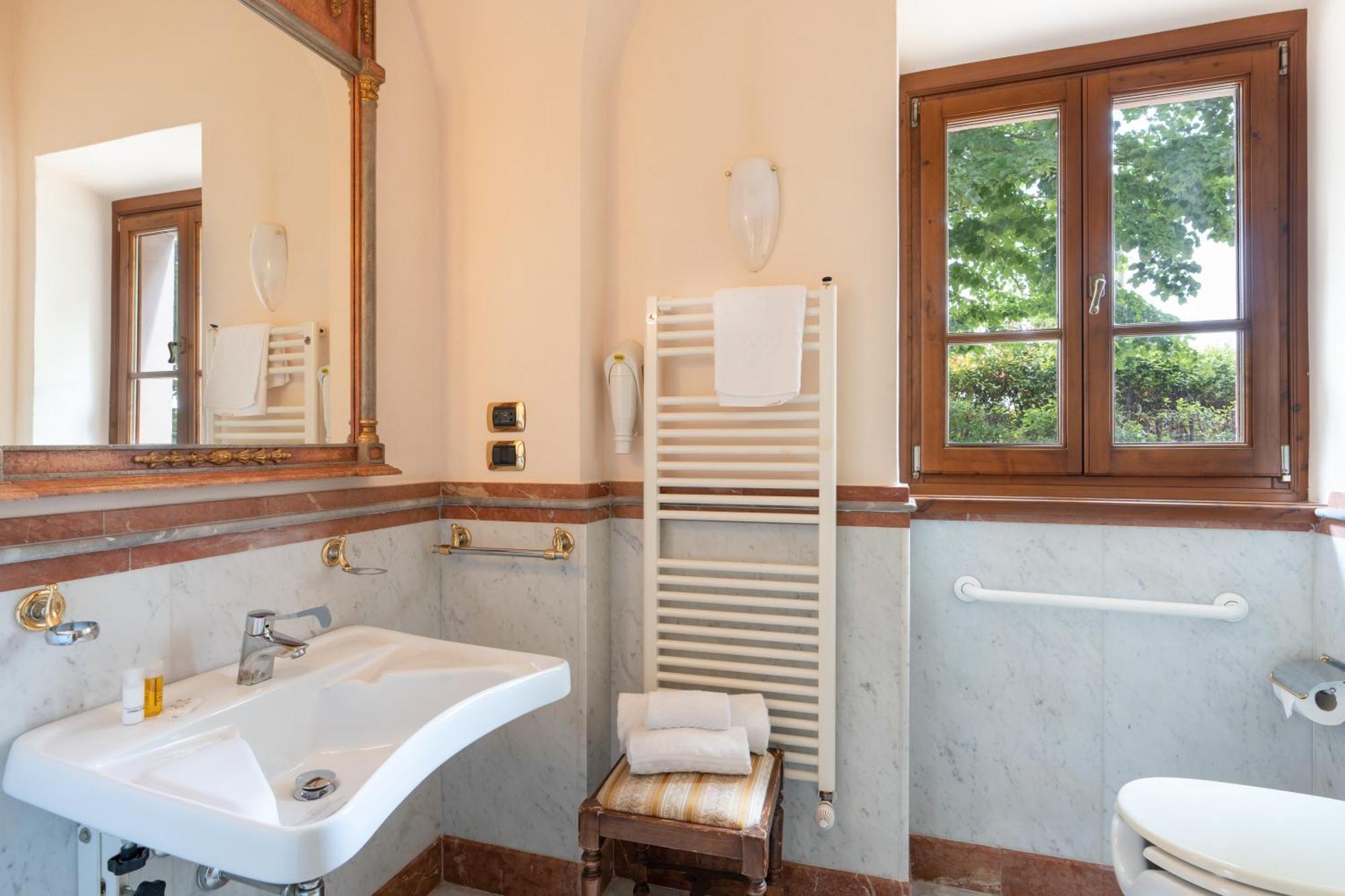 Relais Villa Bianca Gambassi Terme Room photo