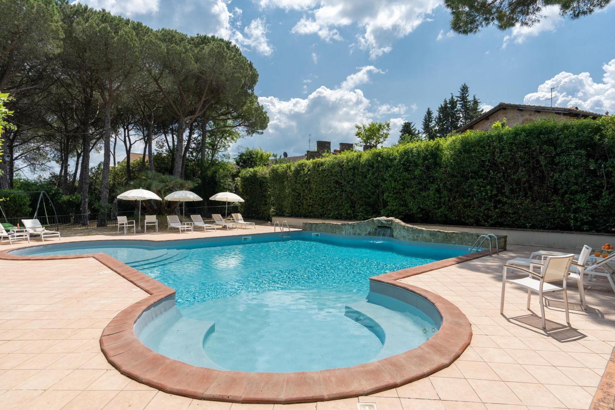 Relais Villa Bianca Gambassi Terme Exterior photo